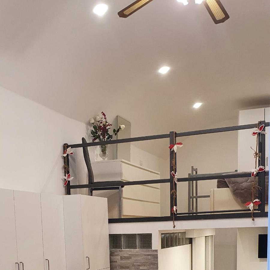 Olina Apartments Неаполь Экстерьер фото
