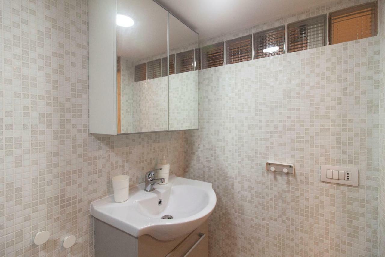 Olina Apartments Неаполь Экстерьер фото